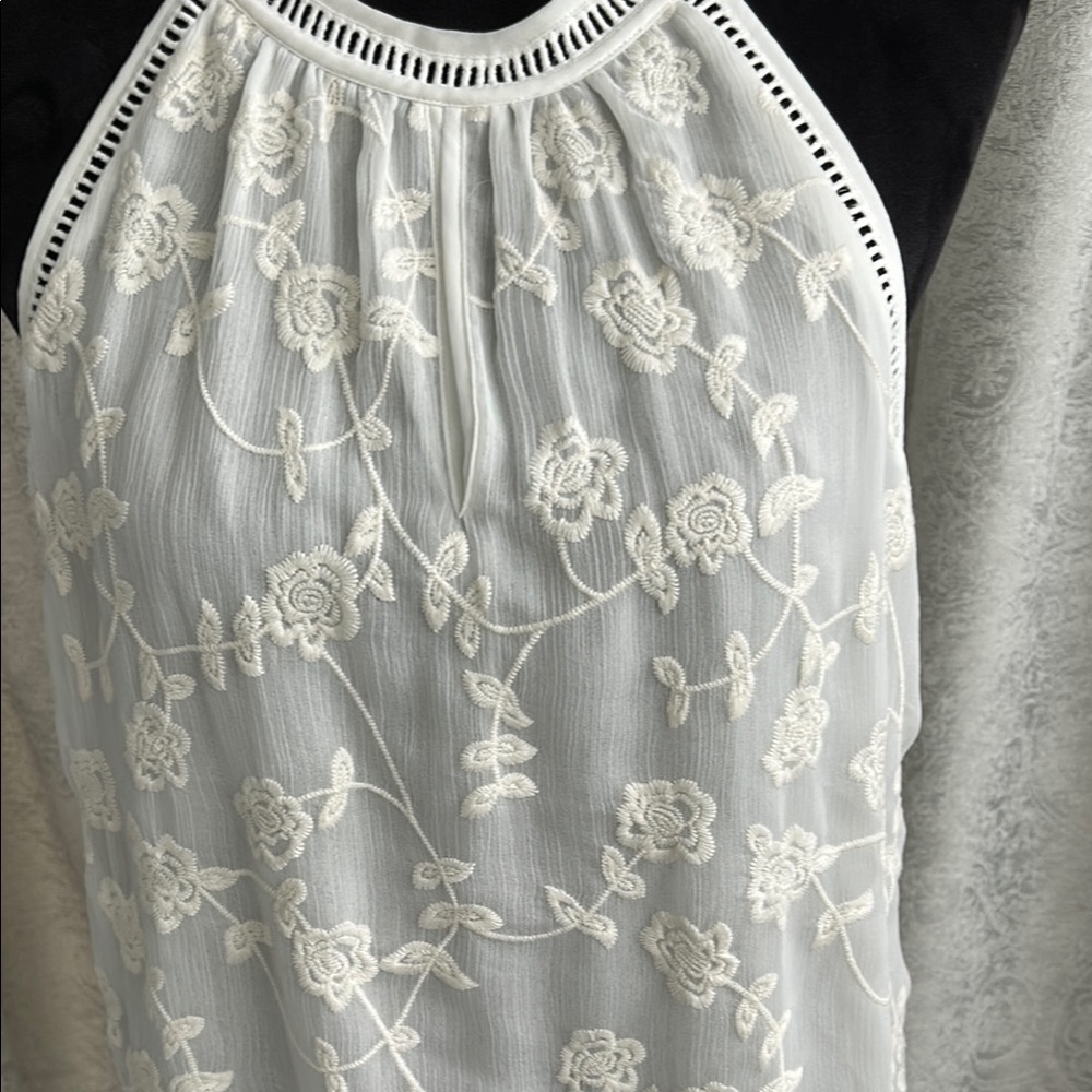 Daniel Rainn Black and White Embroidered Blouse